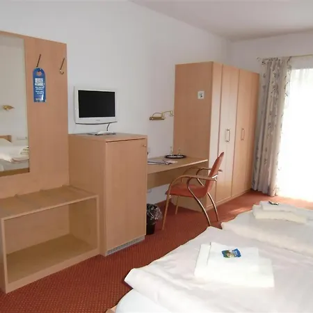 Hotel Pfahlershof *