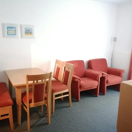 Pfahlershof 3*