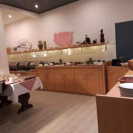 Hotel Pfahlershof 3*