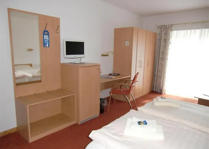 Hotel Pfahlershof *